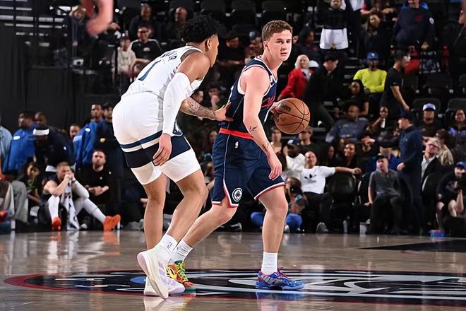 德克萨斯传奇力克圣迭戈快船 佩度拉29+7助攻难掩