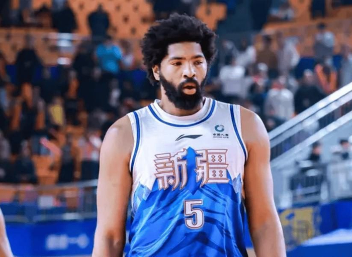 新疆与吉林卡位战吉林险胜 新疆季后赛席位悬念