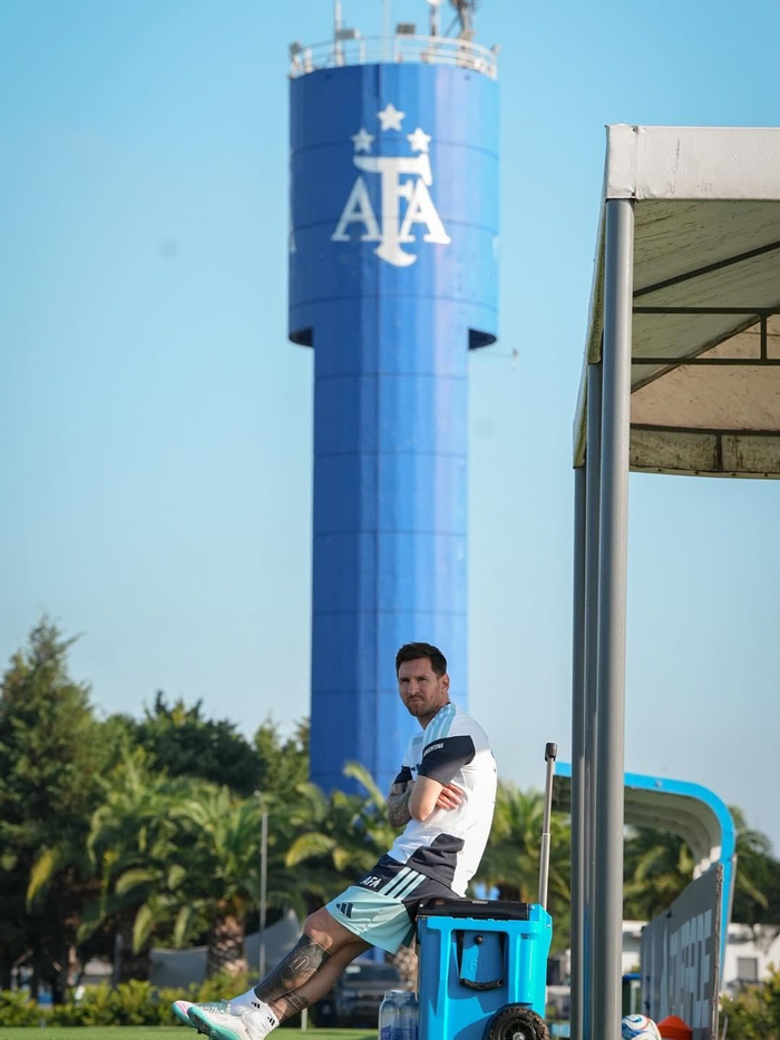 梅西首发出战阿根廷迎战赞比亚友谊赛